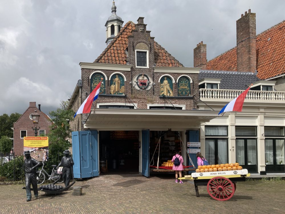 A Taste of History: The Kaaswaag in Edam